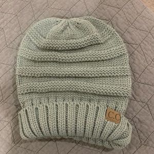 CC slouch beanie